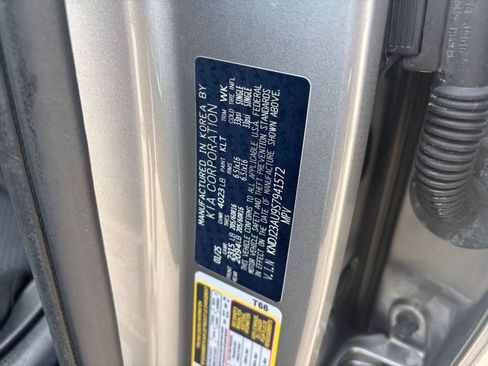 Used 2025 Kia Soul LX w/ LX Technology Package image 27