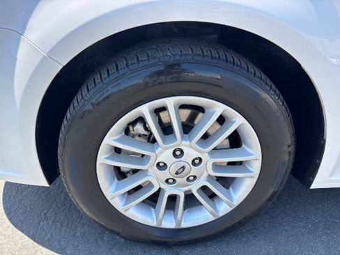 Used 2019 Ford Flex SEL w/ Equipment Group 202A FWD image 9