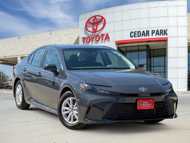 Used 2026 Toyota Camry LE FWD image 1