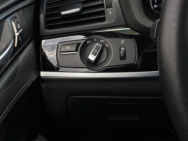 Used 2017 BMW X3 sDrive28i RWD image 26