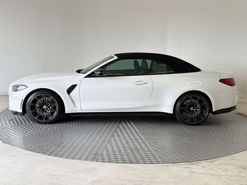 Used 2023 BMW M4 xDrive Competition w/ Executive Package AWD/4WD image 2