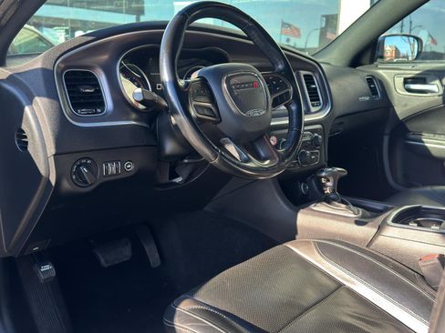 Used 2021 Dodge Charger SXT w/ Leather Interior Group image 15