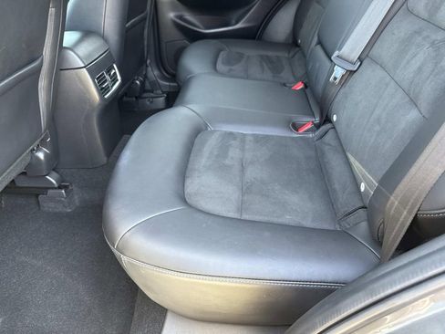 Used 2019 MAZDA CX-5 Touring image 16