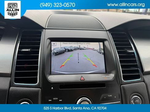 Used 2018 Ford Taurus SEL w/ Equipment Group 201A FWD image 10