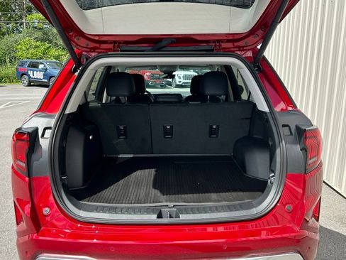 New 2027 GMC Terrain Denali w/ LPO, Floor Liner Package AWD/4WD image 20