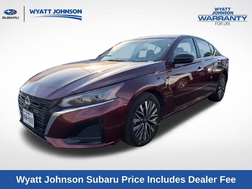Used 2025 Nissan Altima 2.5 SV FWD 360° Tour