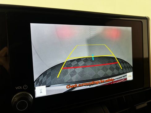 New 2025 Toyota RAV4 XLE image 15