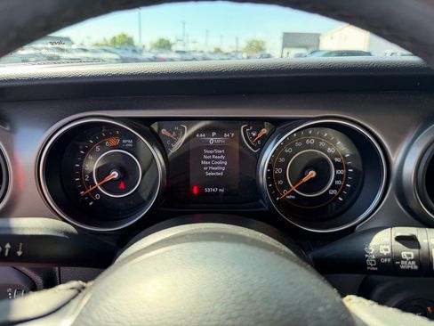 Used 2023 Jeep Wrangler Unlimited Sport AWD/4WD image 16