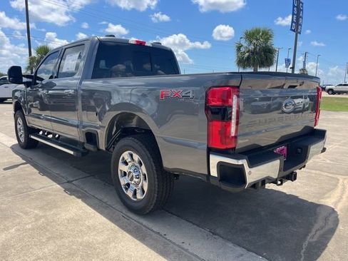 New 2025 Ford F250 Lariat w/ Chrome Package image 5