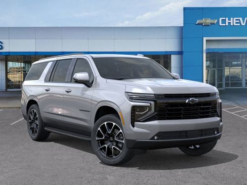 New 2026 Chevrolet Suburban RST image 8