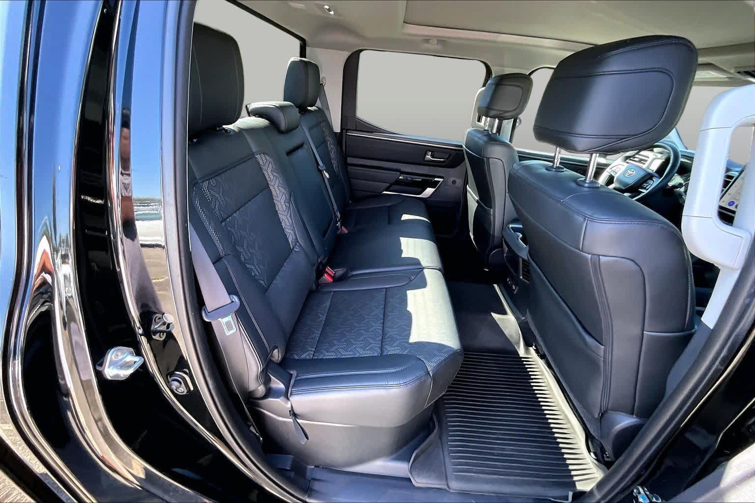 Used 2023 Toyota Tundra Limited w/ TRD Off-Road Package AWD/4WD image 18