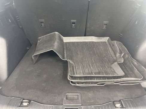 Used 2022 Ford Escape SEL image 9