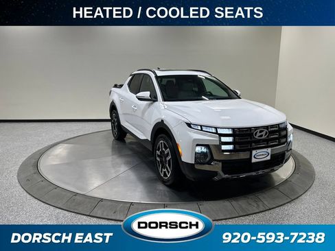 Used 2025 Hyundai Santa Cruz Limited AWD/4WD image 3
