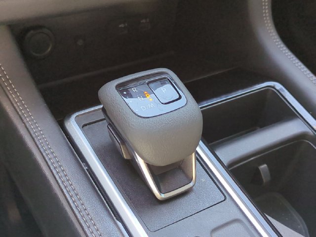 Used 2025 Nissan Pathfinder Platinum AWD/4WD image 26