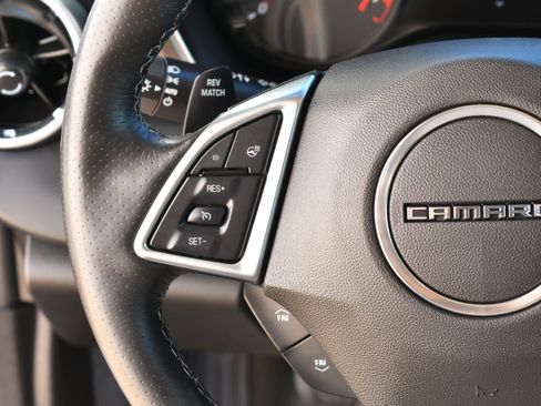 Used 2018 Chevrolet Camaro SS RWD image 17
