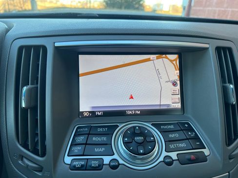 Used 2013 INFINITI G37 x w/ Premium Pkg image 23