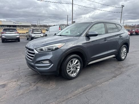 Used 2018 Hyundai Tucson SEL image 8