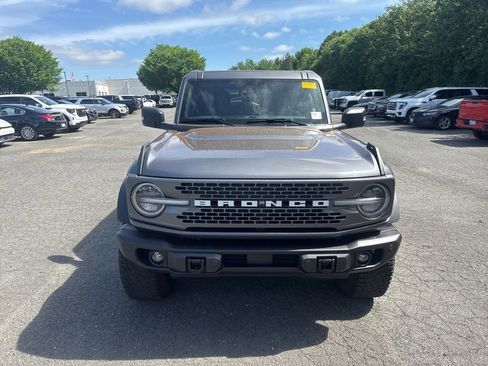 Used 2023 Ford Bronco Badlands AWD/4WD image 2