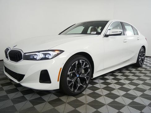 New 2026 BMW 330i Sedan w/ Premium Package image 7