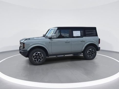 Used 2023 Ford Bronco Outer Banks AWD/4WD image 4