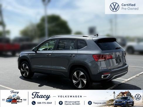 Certified 2023 Volkswagen Taos SE AWD/4WD image 6