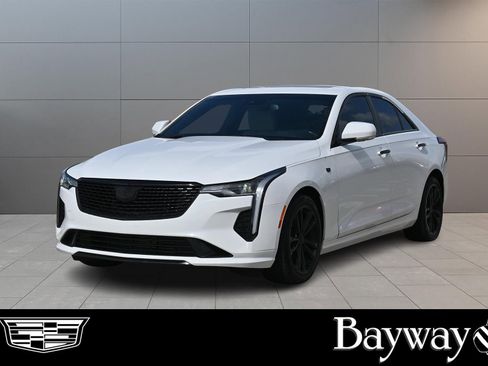 Certified 2026 Cadillac CT4 Luxury RWD image 1