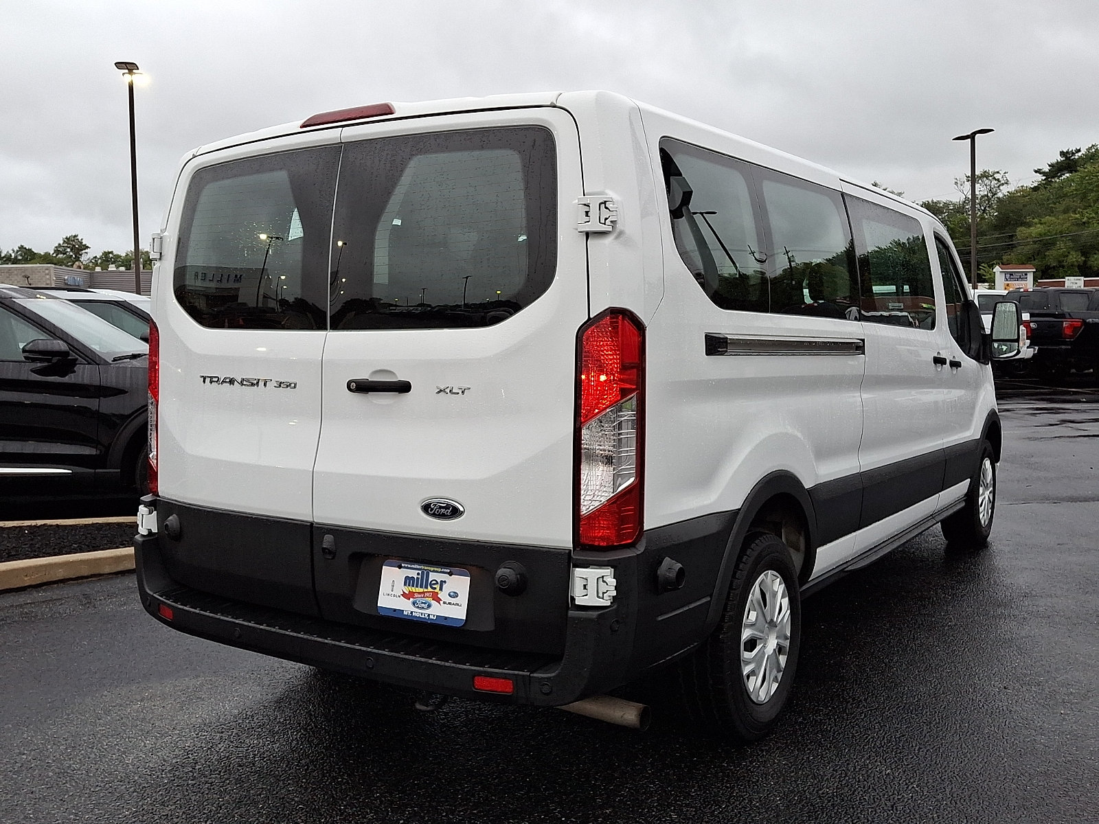 Used 2024 Ford Transit 350 XLT RWD image 6
