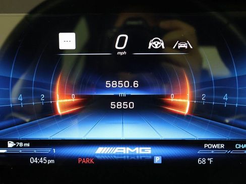 Used 2025 Mercedes-Benz C 43 AMG 4MATIC Sedan image 17