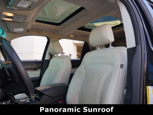 Used 2016 Ford Explorer Platinum image 14