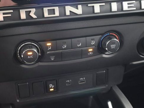 New 2025 Nissan Frontier SV image 16