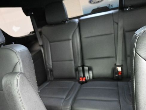 Used 2022 Chevrolet Tahoe Z71 image 10