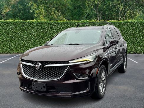 Used 2023 Buick Enclave Avenir w/ Avenir Technology Package image 6
