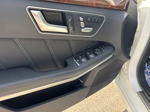 Used 2016 Mercedes-Benz E 350 4MATIC Sedan image 18