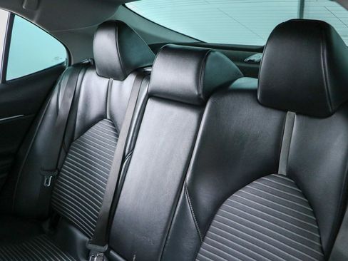 Used 2024 Toyota Camry SE FWD image 21