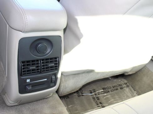 Used 2000 Cadillac Eldorado Touring image 62