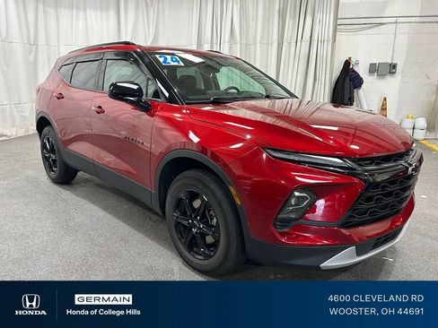 Used 2024 Chevrolet Blazer LT w/ Convenience Package AWD/4WD image 1