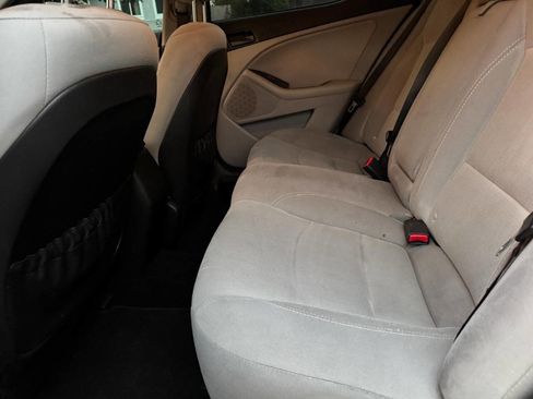 Used 2015 Kia Optima LX image 19