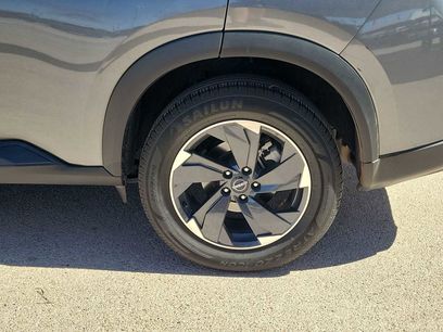 Used 2024 Nissan Rogue SV