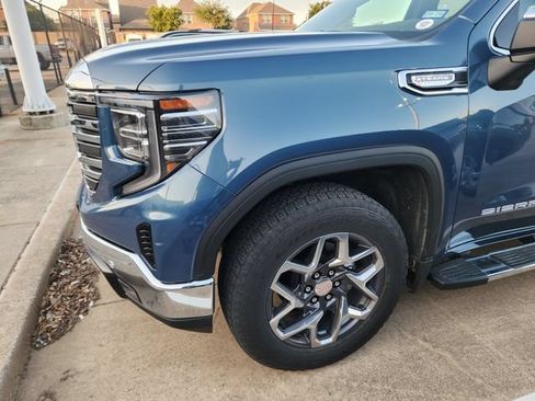 Used 2024 GMC Sierra 1500 SLT AWD/4WD image 7