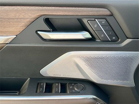 New 2026 GMC Acadia Denali Ultimate image 13