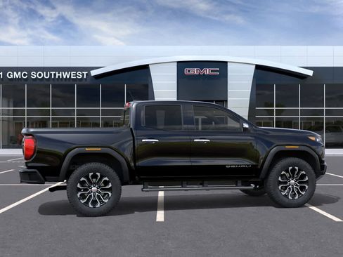 New 2026 GMC Canyon Denali image 5