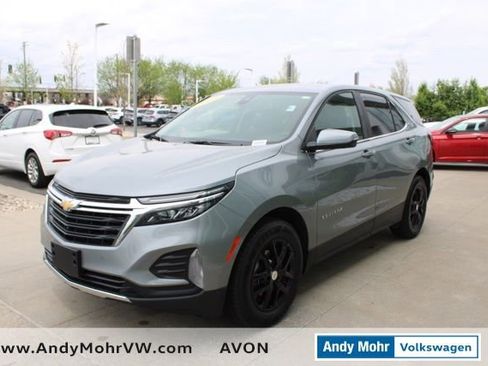 Used 2024 Chevrolet Equinox LT FWD image 3
