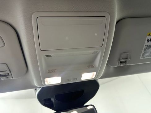 Used 2023 Ford Escape SE w/ PHEV Premium Package image 24