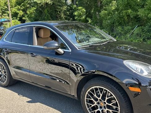 Used 2017 Porsche Macan S AWD/4WD image 13