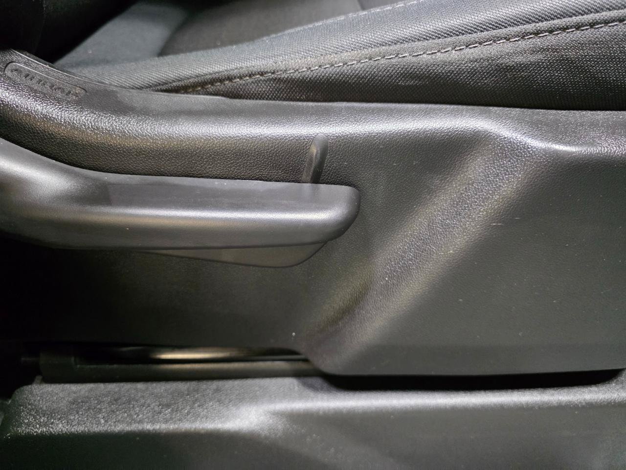 Used 2019 Chevrolet Silverado 1500 LT w/ Trailering Package AWD/4WD image 26