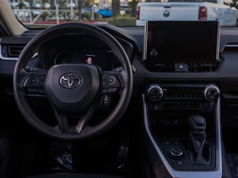 Used 2023 Toyota RAV4 LE image 22