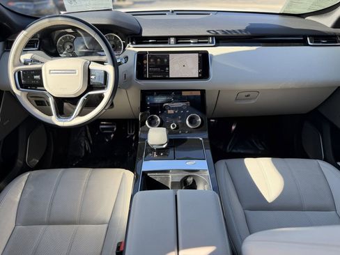 Used 2022 Land Rover Range Rover Velar R-Dynamic S image 30