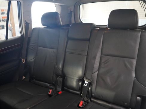 Used 2016 Lexus GX 460 w/ Premium Package AWD/4WD image 35