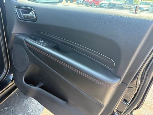Used 2023 Dodge Durango GT AWD/4WD image 11