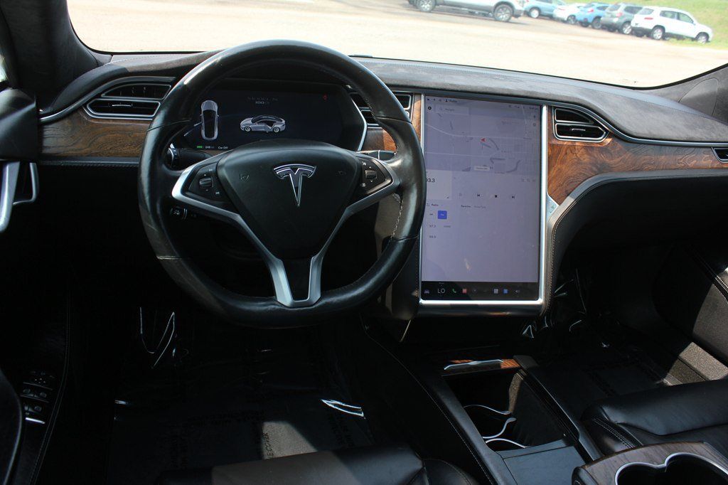 Used 2017 Tesla Model S 100D AWD/4WD image 9